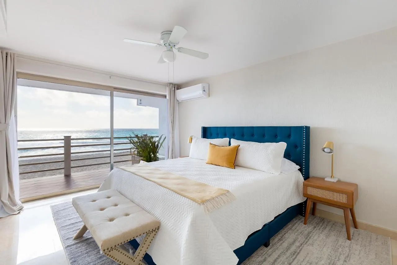 Amazing 5 Bedroom Villa On The Beach! Cancún 0*,