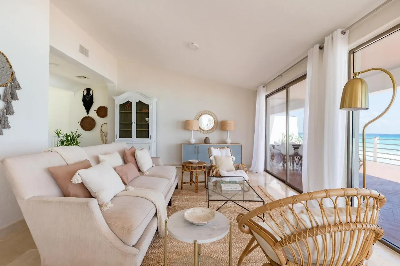 Prázdninový dům Amazing 5 Bedroom Villa On The Beach! Cancún
