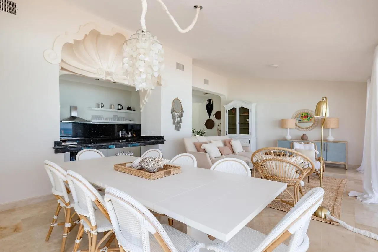 Holiday home Amazing 5 Bedroom Villa On The Beach! Cancun