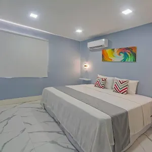  Holiday home Playa Del Nino And Ferry Isla Mujeres 15 Minutes!